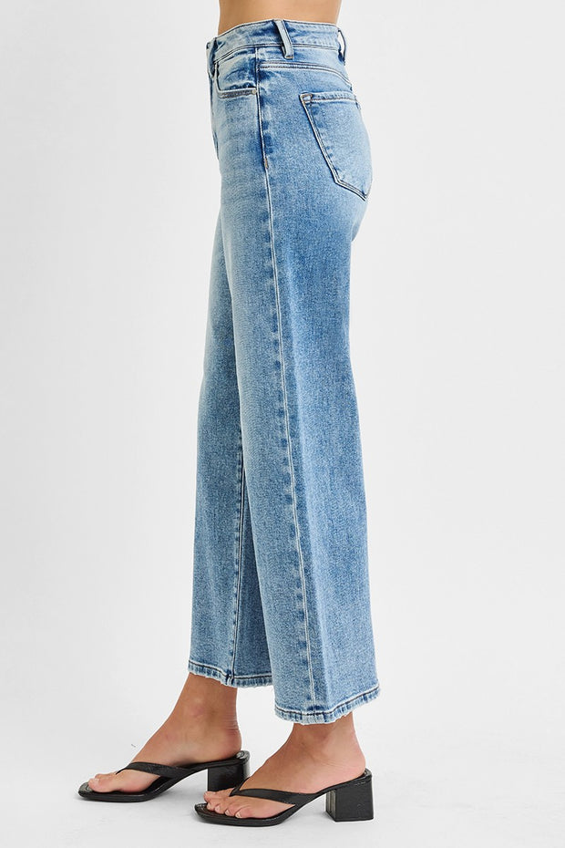 Light Wash High Rise Cropped Jeans