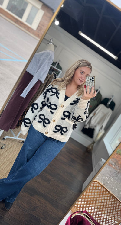 Bow Pattern Cardigan