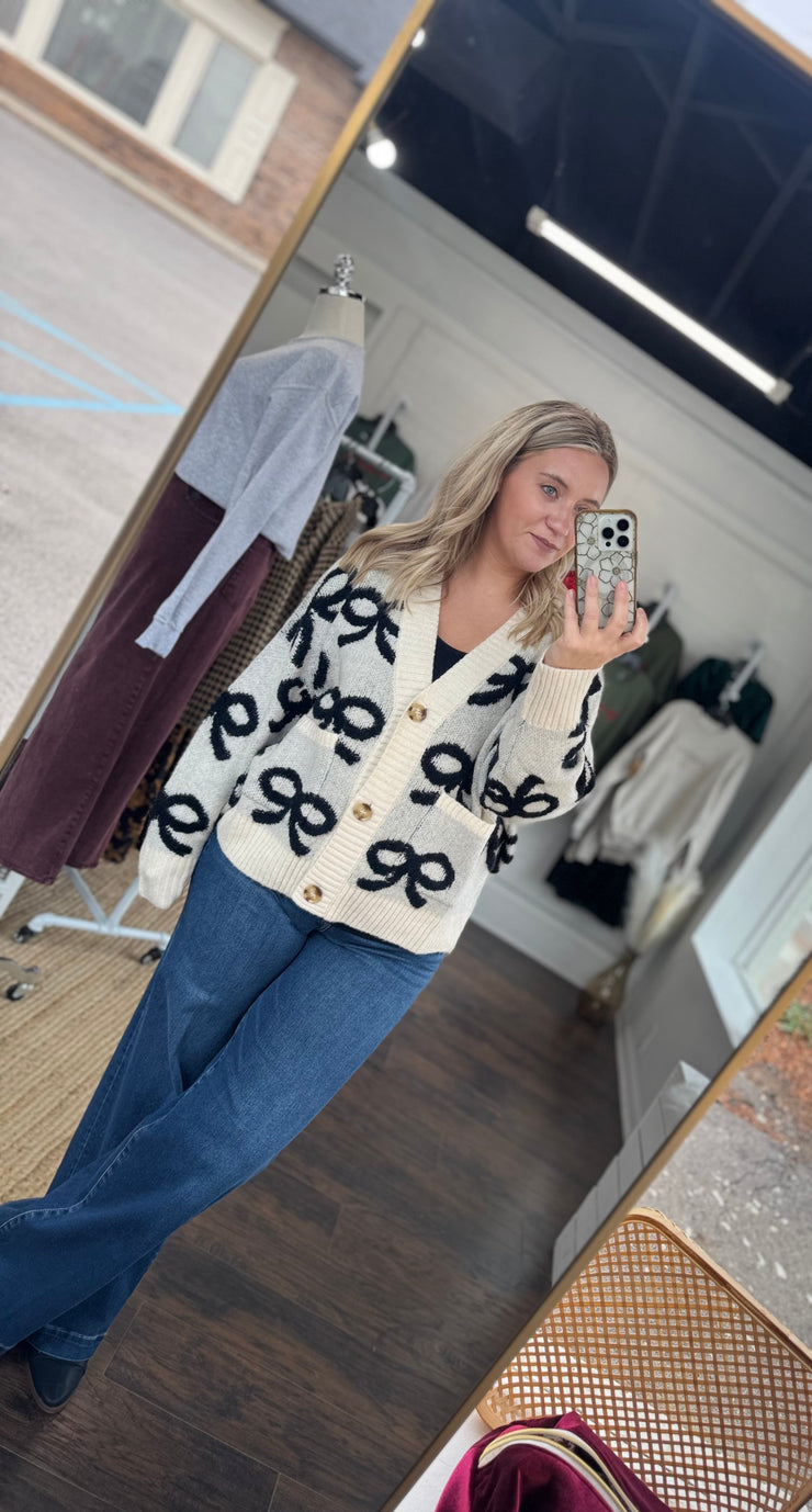 Bow Pattern Cardigan
