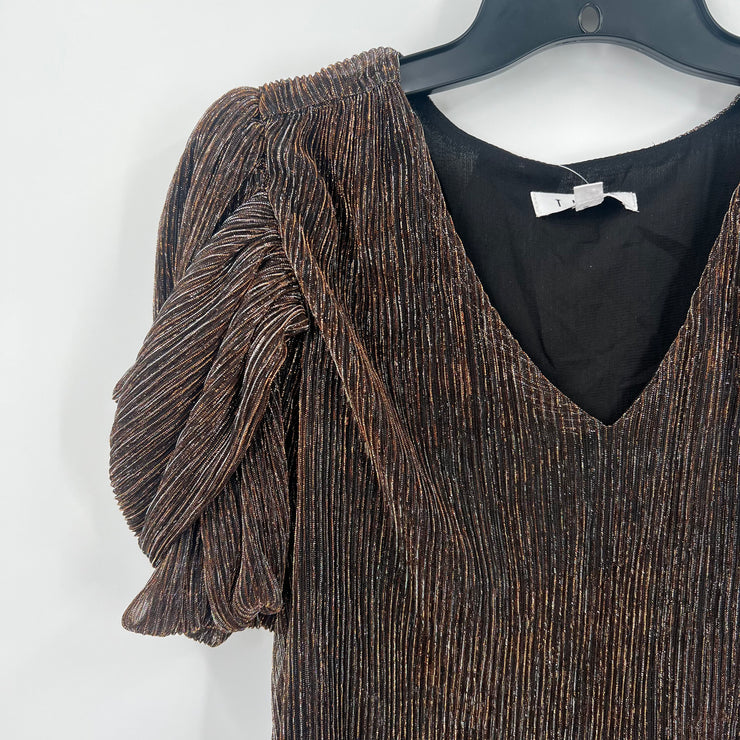 Gold glitter puff sleeve top