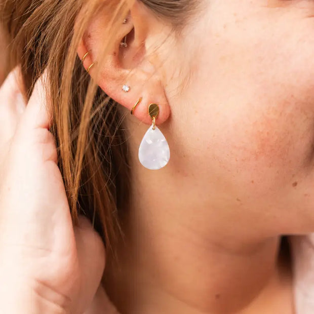 Leah Pearl Earrings