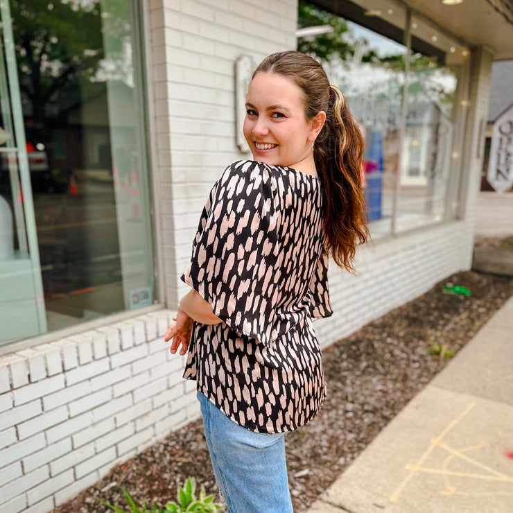 Short Sleeve Pattern Top - small